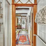 1 Bedroom Gorgeous In Galmsbull