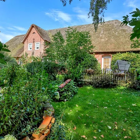 1 Bedroom Cozy In Galmsbull